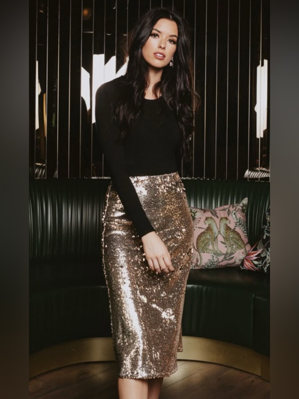 Buddy Love Gold Sequin Midi Slirt